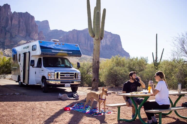 Cruise America - Familien Camping beim Lost Dutchman