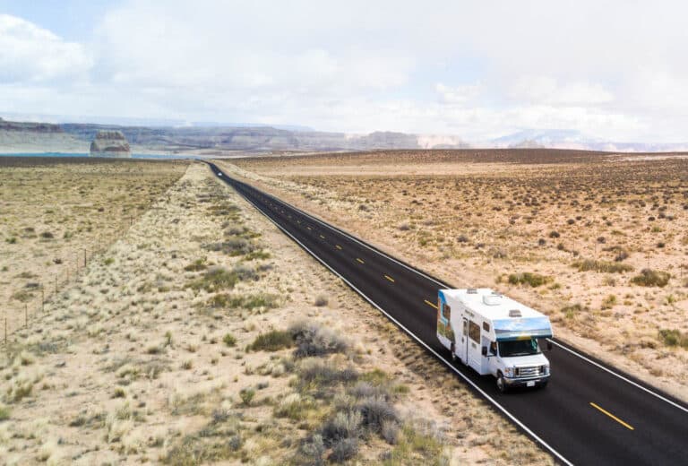Cruise America - Fahrt mit dem Wohnmobil durch die Wüste