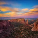 Sonnenaufgang am Colorado National Monument in Grand Junction