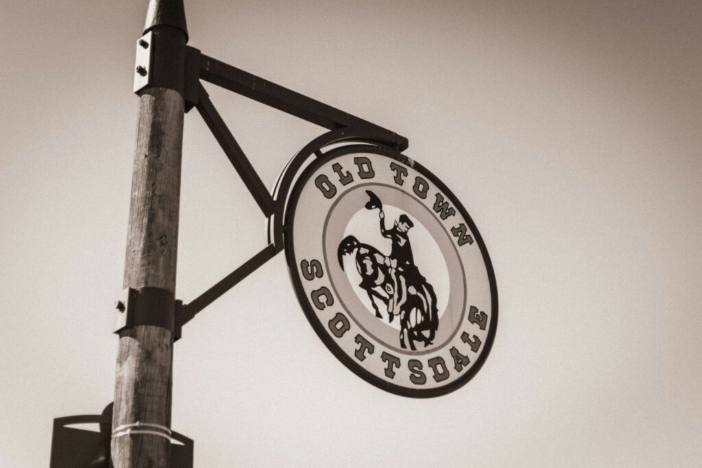 Hinweisschild auf die Old Town Scottsdale