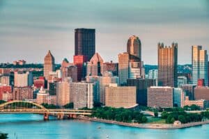 Blick auf die Skyline von Pittsburgh