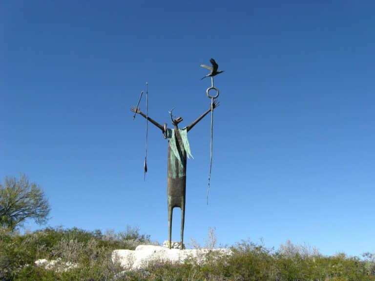 Statue im Seminole Canyon State Park bei Comstock, nahe Del Rio