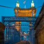 John A. Roebling Bridge, die Cincinnati und Covington verbindet.