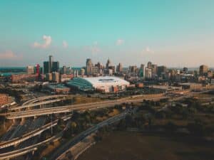 Ansicht auf die Stadt Detroit aus der Vogelperspektive
