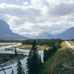 Der David Thompson Hwy im Clearwater County
